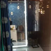 آینه قدی|آرایشگاه و سالن‌های زیبایی|فولادشهر, B4|دیوار