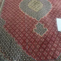 یک عدد فرش ۹ متری