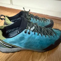 کفش کوهنوردی اسکارپا