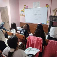 استخدام مدرس زبان انگلیسی خانم در آموزشگاه