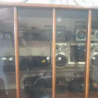 ضبط ورادیو ژاپنی در حد نو وسالم به فروش میرسد