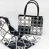 نیازمند فروشنده