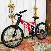 لوازم منزل دو عدد دوچرخه سایز ۲۴ و ۲۶ و کالسکه