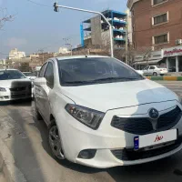 برلیانس۲۲۰ کم کار هاچبک