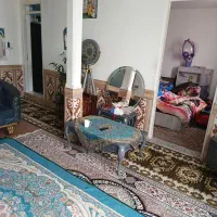 منزل مسکونی دوخوابه نوساز دوطبقه طبقه یک مستقل