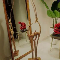 کنار سالنی مجسمه تمام چوب غزال|مجسمه، تندیس، ماکت|تبریز, |دیوار