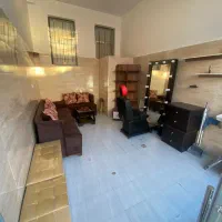 لوازم آرایشگاه ، مبل و صندلی و کمد و آیینه روشویی