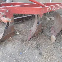 گاو آهن و صاف کن تراکتور ۲۸۵|ماشین‌آلات صنعتی|فامنین, |دیوار