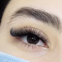 اکستنشن مژه روسی