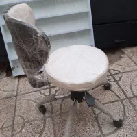 میز ناخن استند لاک و صندلی|آرایشگاه و سالنهای زیبایی|اردبیل, |دیوار