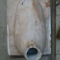 ‌سنگ توالت چینی سفید