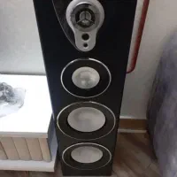 قیمت عالی تکه هست و اسپیکر تکه مانده