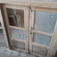 فروش یک جفت پنچره قدیمی