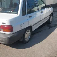 پراید سفید رنگ