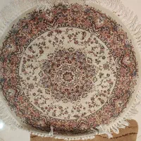 قالیچه گرد و پادری
