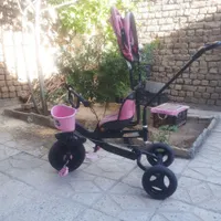 دوچرخه بچه گانه در حد نو