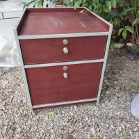 میز دخل میز کامپیوتر