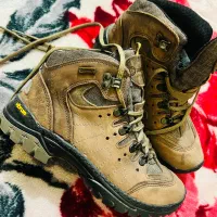 کفش چرم گاوی اورجینال برند تراولینا هلند|کیف، کفش، کمربند|چابهار, |دیوار