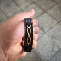 دستبند چرم و طلا