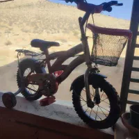 دوچرخه 12|دوچرخه، اسکیت، اسکوتر|صدرا-فارس, فاز ۱|دیوار