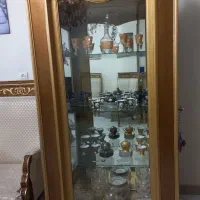 ویترین منبت کاری چوب گردو