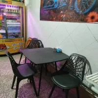 دو دست میز و صندلی در حد نو|میز و صندلی غذاخوری|دورود, |دیوار