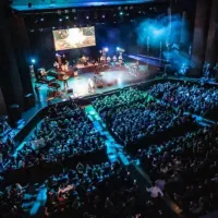 کنسرت تکرار نشدنی خواننده محبوب معین