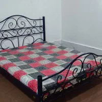 منزل مبله|اجارهٔ کوتاه‌مدت آپارتمان و سوئیت|شیراز, کوشک میدان|دیوار