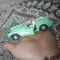 ماشین آهنی قدیمی
