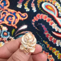 انگشتر طلاروس