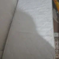 تشک تخت ی نفره در حد نو