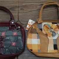 دو عدد کیفِ دستی خارجی کاملا نو