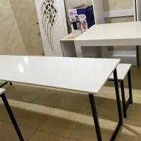 میز و صندلی (نیمکت)