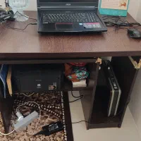 میز کامپیوتر