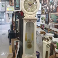 ساعت ایستاده با تلفن