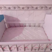 تخت خواب نوزاد|تخت و سرویس خواب|بروجرد, |دیوار