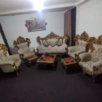 مبلمان سلطنتی شیک همراه با سه عدد جلو مبلی