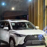 کرولا کراس مدل 2025 سفید