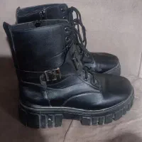 پوتین دخترانه