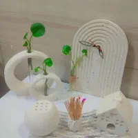 بیس خام ورنگ شده و قالب طلقی