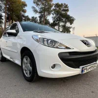 اجاره خودرو 207 اتومات|خودرو اجارهای|شیراز, فرودگاه شهید دستغیب شیراز|دیوار