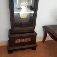 ساعت ایستاده و آینه