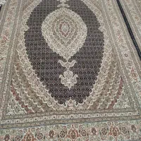 تازه از دارافتاده رنگش سرمه ای نخ عالی برجسته دار|فرش|تبریز, |دیوار