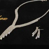 ست گردنبند و گوشواره استیل مجلسی