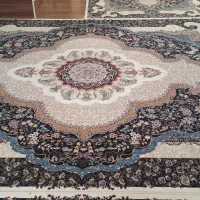 دوتخته فرش ۱۲ متری ویک ۶ متری ۷۰۰ شانه