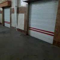 کارگر انبار
