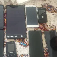 موبایل شکسته و سالم