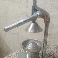 آبمیوه گیری دستی استیل