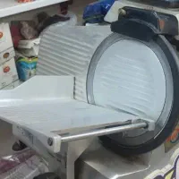 کالباس بر ایتالیای تیغه ۲۷سانتی