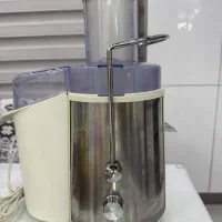 آبمیوه گیری کنوود